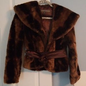 🎉 HOST PICK 🎉 Faux fur chocolate coat with satin rose belt